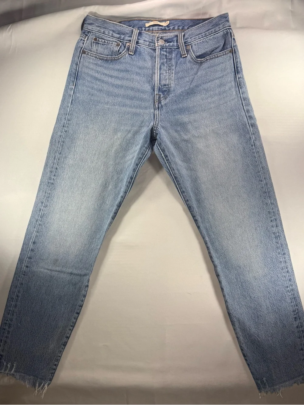 Levi's Wedgie Straight Leg Jeans | 29 High Rise | Raw Hem | 100% Cotton
